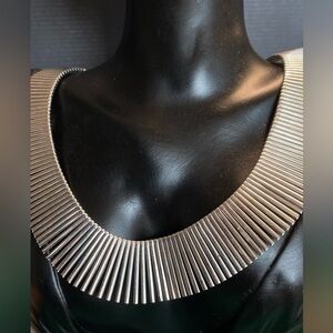 Bellezza Italy tapered bib necklace